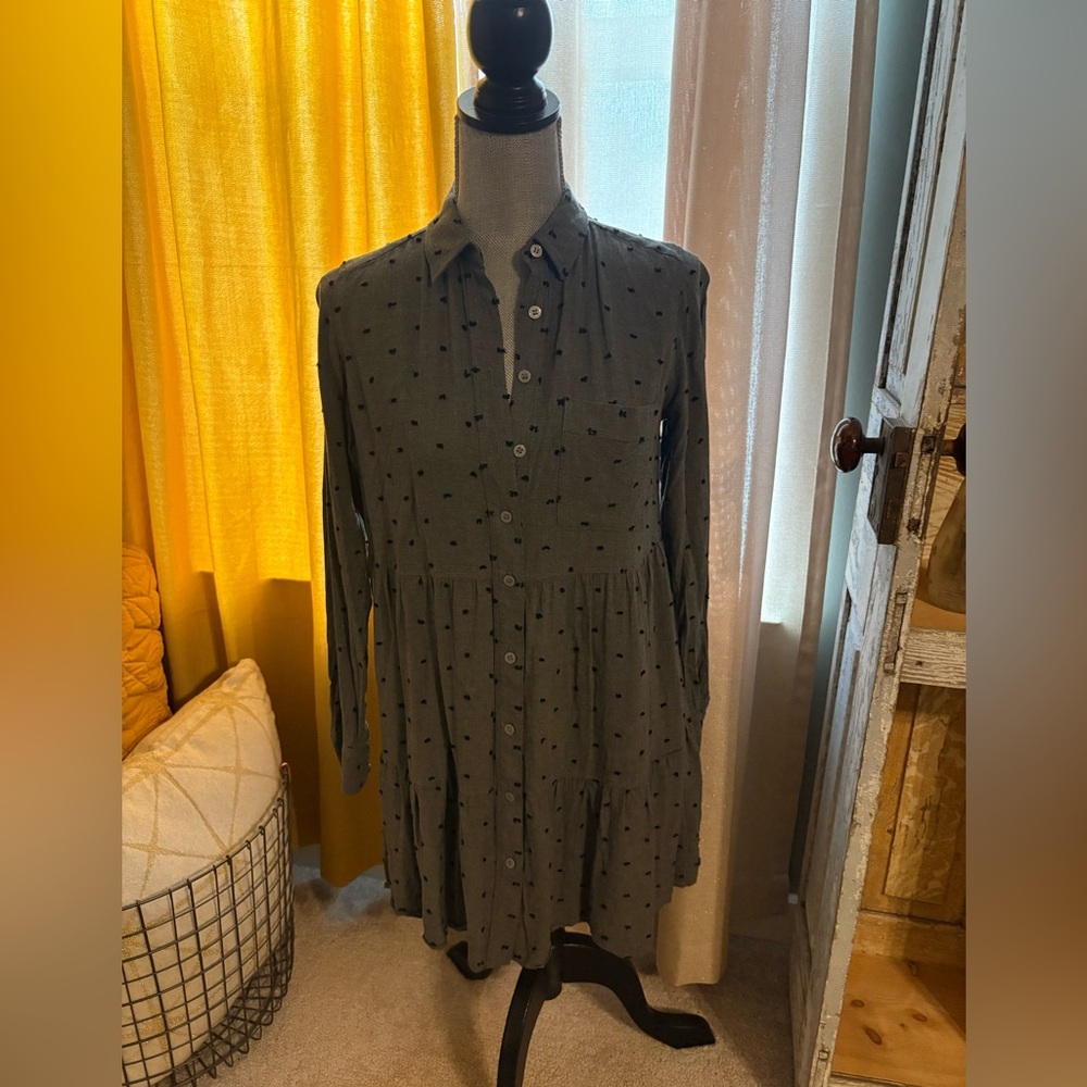 LOFT Above The Knee Flowy Womens Dress Sz Small